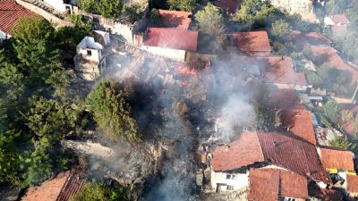 Yenimahallede Otluk Alanı'nda çıkan yangının nedenleri, etkileri ve alınan önlemler